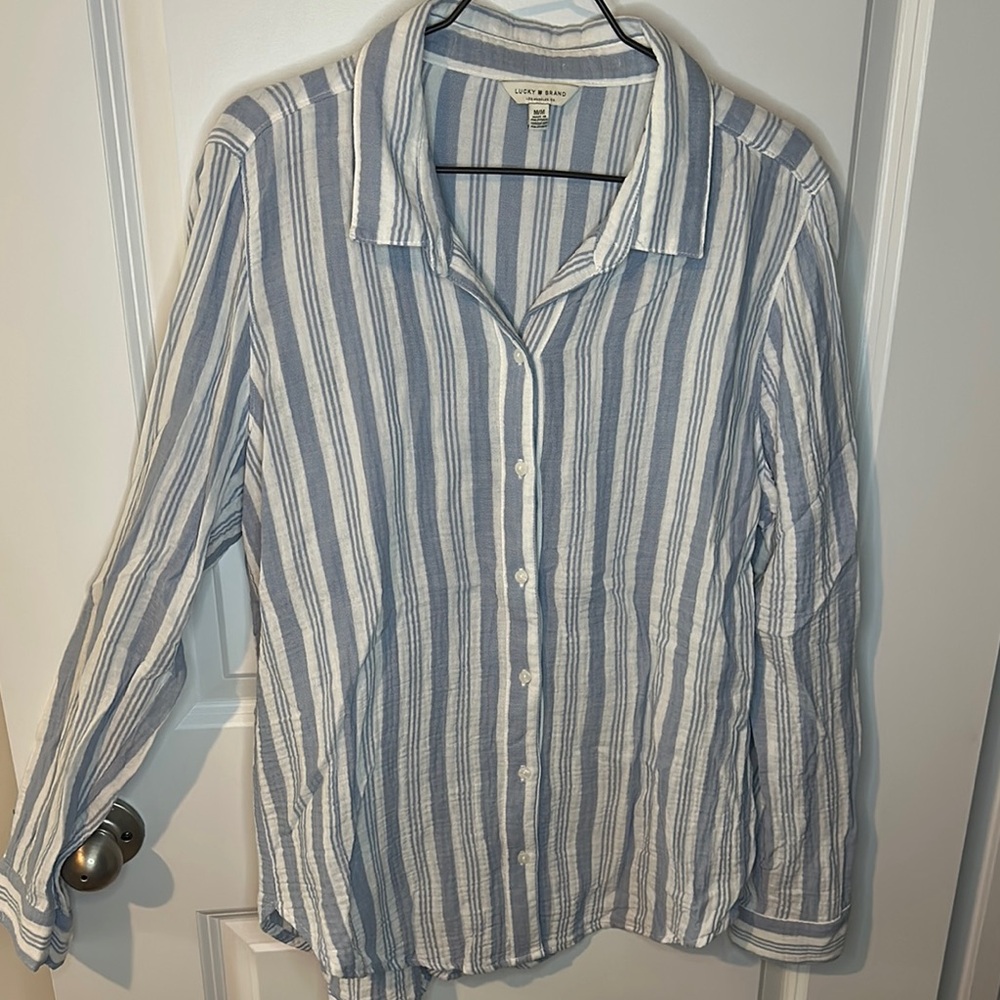 Lucky Brand Light Blue and White 100% cotton Striped lightweight Shirt